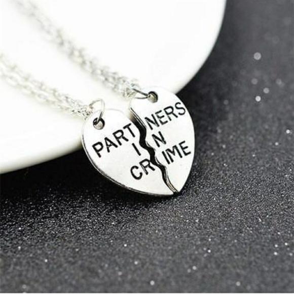 ❤Partners in crime necklace set.❤ - Picture 2 of 4